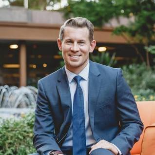 Photo of Jeremy Miner, the course author